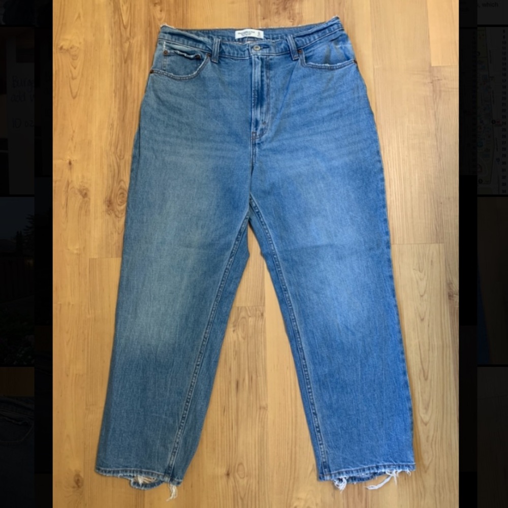 Curve Love Ultra High Rise Ankle Straight Jean